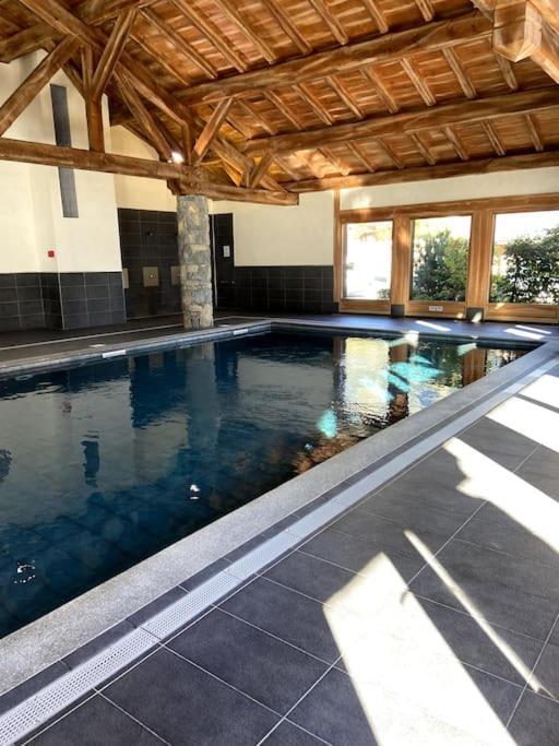 Three Bedroom Apartment, Samoens, Grand Massif Экстерьер фото